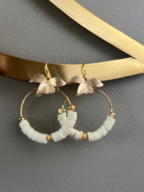 Boucles d'oreilles ·BORA BORA· Blanc cassé