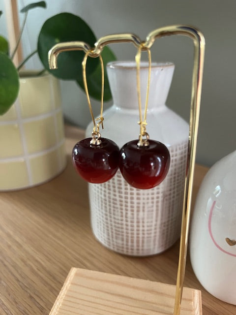 •  Boucles d' oreilles CERISES•